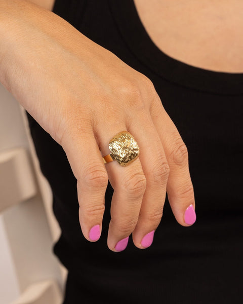 Hammered Anti-Tarnish Signet Ring
