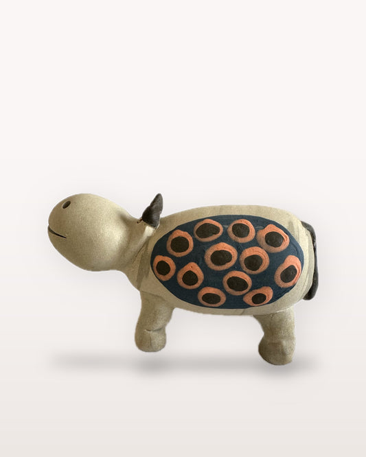 Dariya Hippo Nerikomi Ceramic Figurine - Coral Rings - view 2 of 5