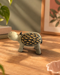 Dariya Hippo Nerikomi Ceramic Figurine - Mustard Commas by Modus & Mood