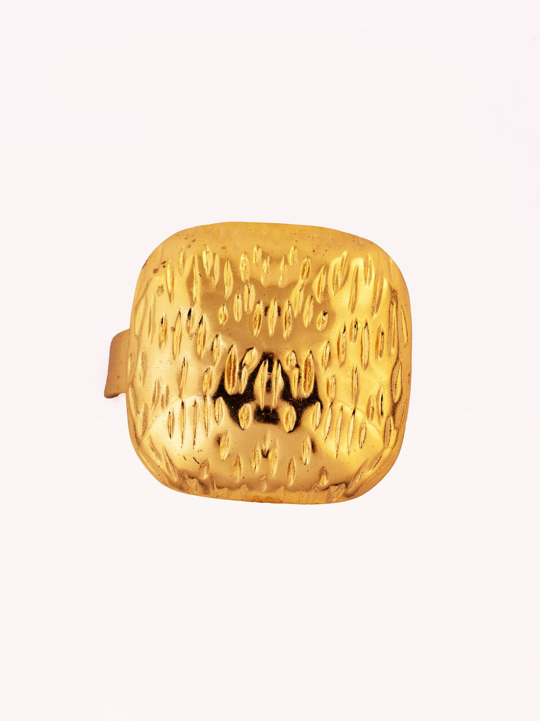 Hammered Anti-Tarnish Signet Ring by Modus & Mood