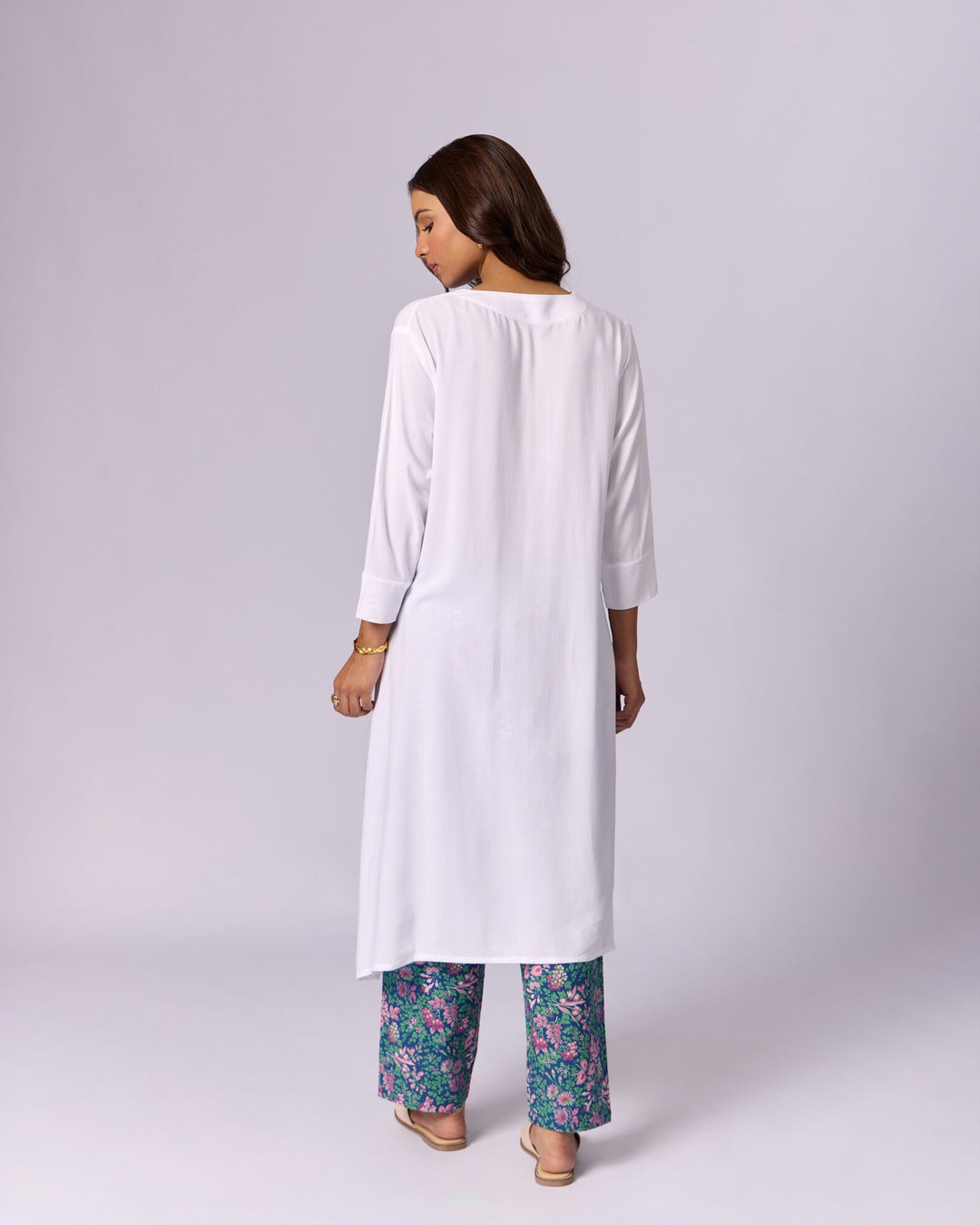 Women's Pintuck Cotton Kurta Set - White - view 3 of 5